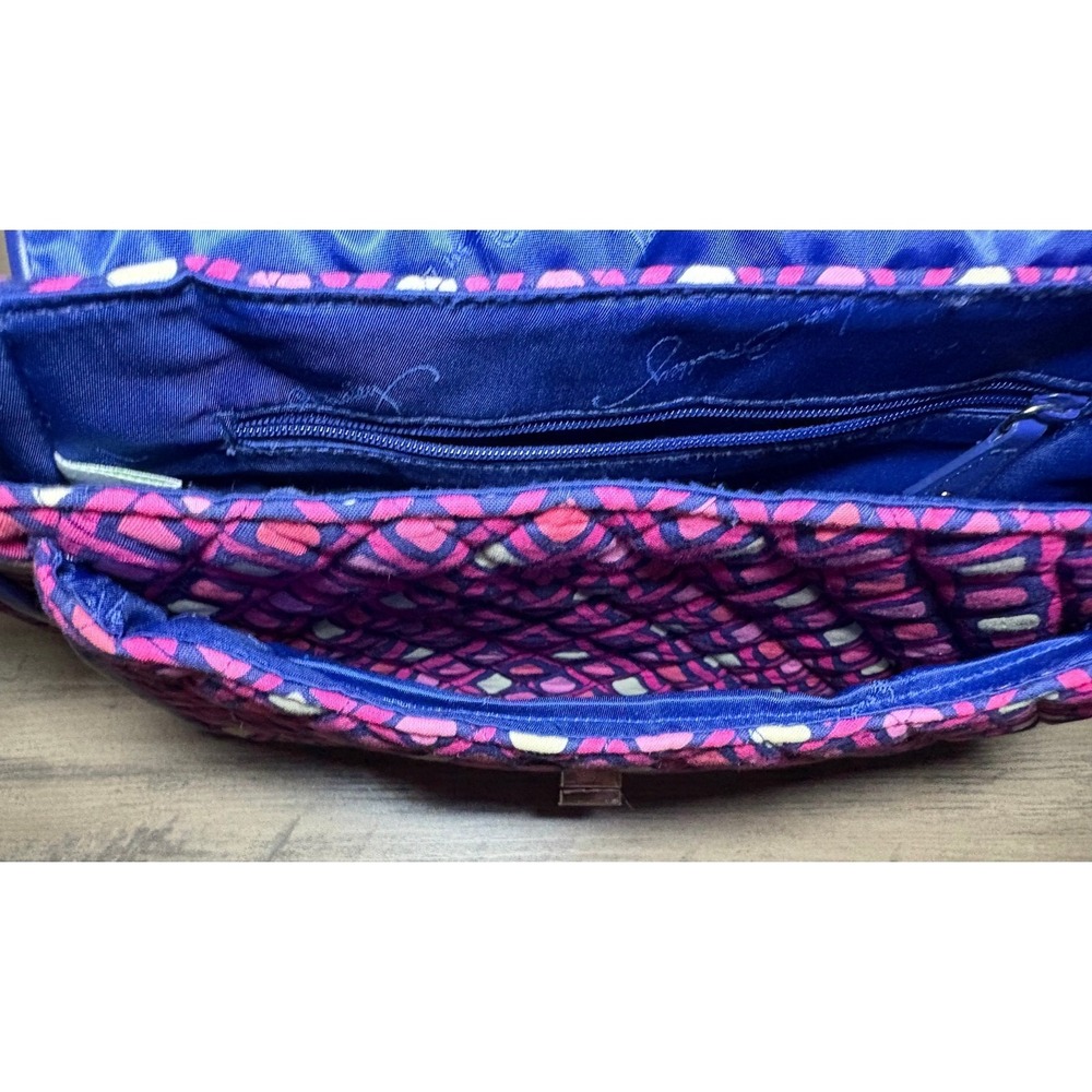 Vera Bradley Turnlock Crossbody Bag Katalina Pink Diamonds Pattern - Picture 7 of 8